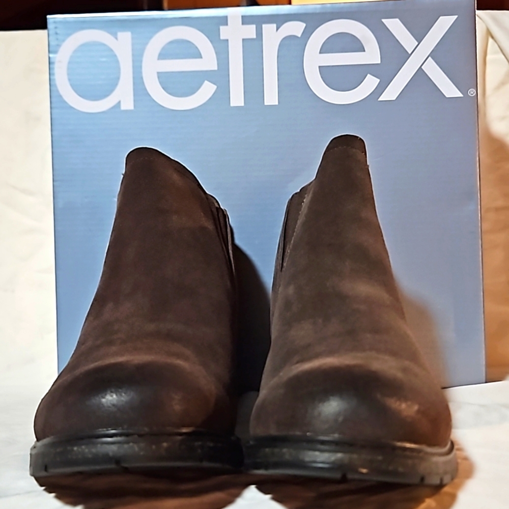 Womens Leather/Suede Boots